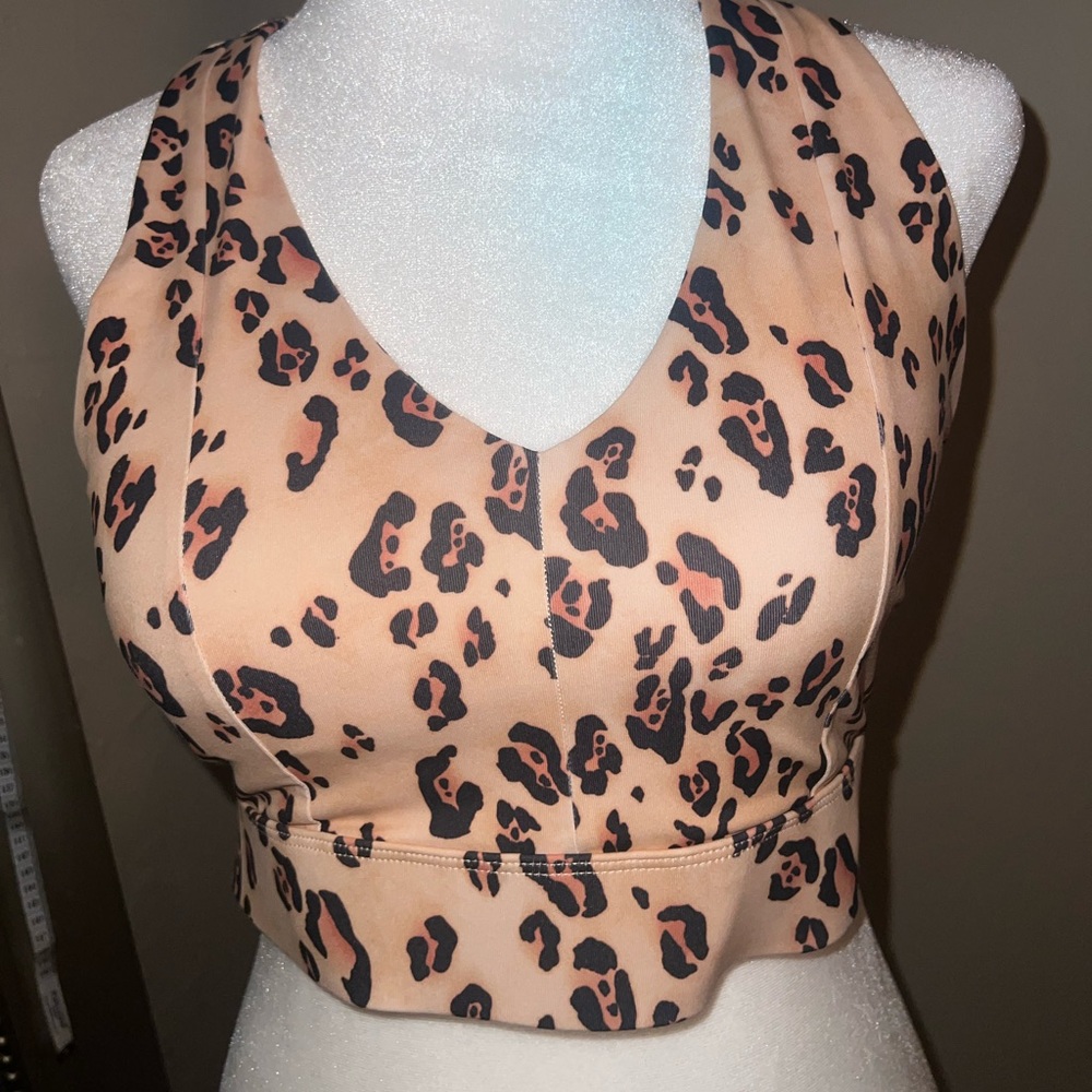Fabletics sports bra